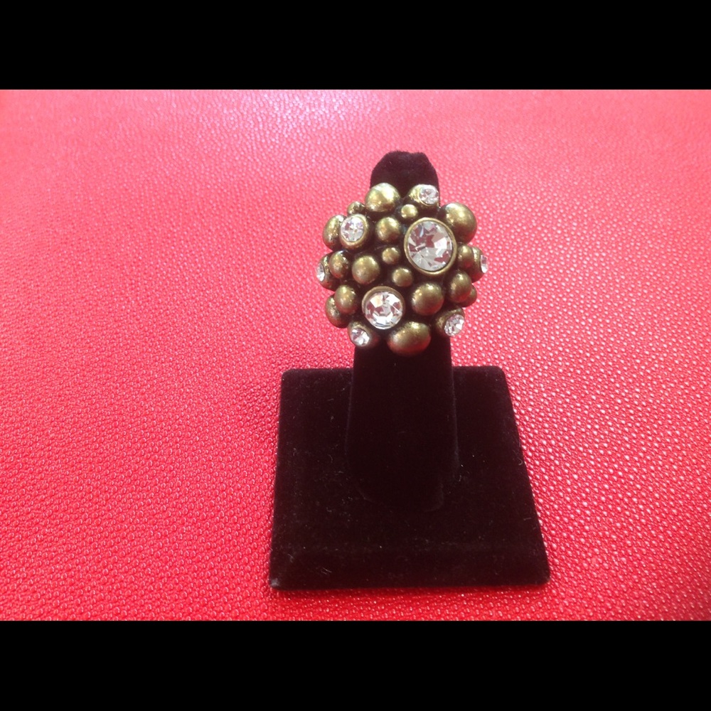 Gorgeous Statement Stretchy Bling Ring! - image 1